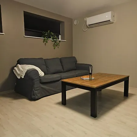 Appartement Naer Flyplass Og Alesund Sentrum Ytterland